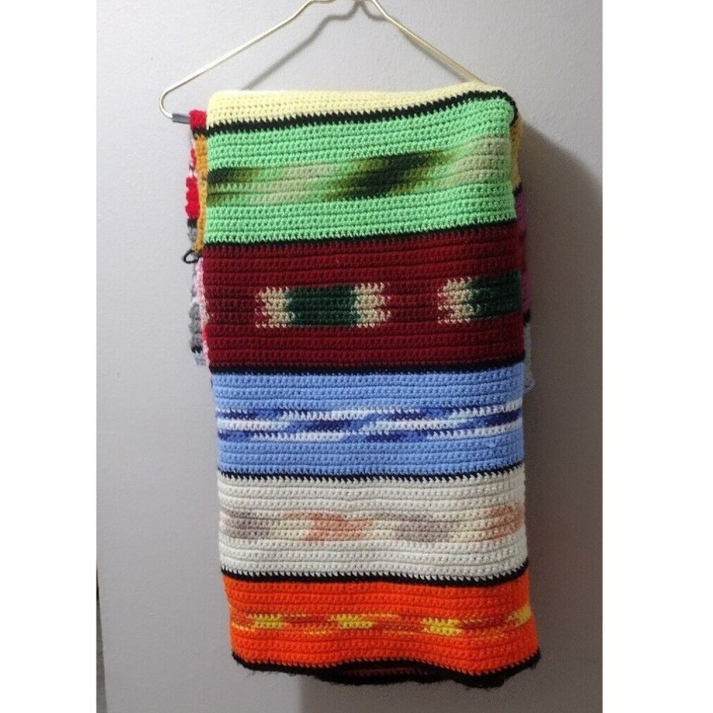 Vtg Hand Made Aztec Indian Style Afghan 90" X 57" King Size Throw Blanket